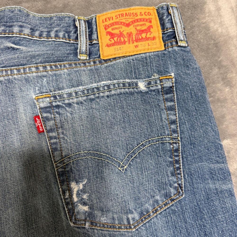 Levis 501 Original Fit Distressed Jeans Mens 36x32 Medium Wash Straight Leg - Picture 3 of 10